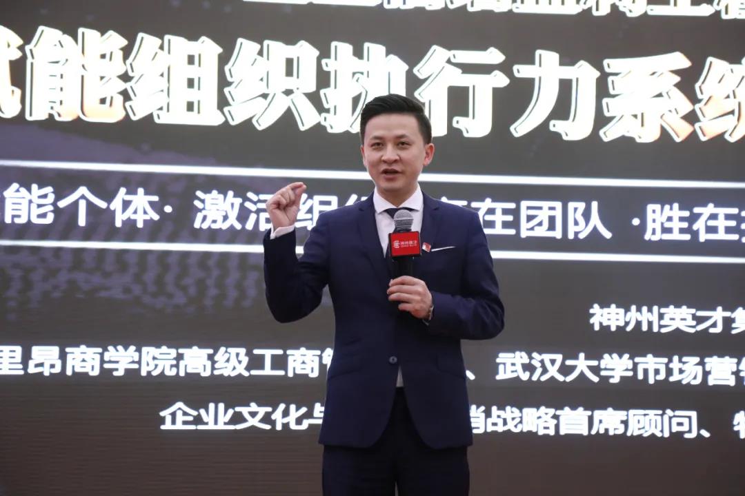 ���˕r(sh��)�D����ͩ����(du��)��(n��i)�x�܆T�����L(zh��ng)����(du��)�ℓ(chu��ng)��͑�r(ji��)ֵ