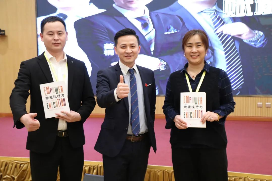 ���ĳ��l(f��)����ꖶ��� | ����Ӣ���_�꡶�x�ܽM����(zh��)����ϵ�y(t��ng)���A�������A�M�Y(ji��)��